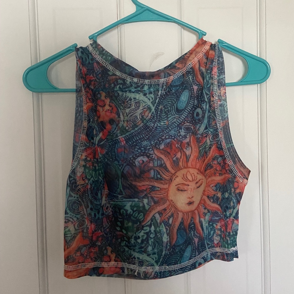 Sun Pattern Tank